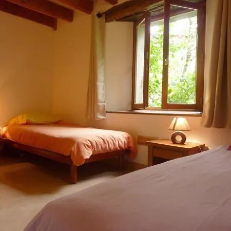 House Le Du Noisetier Vakantiehuis